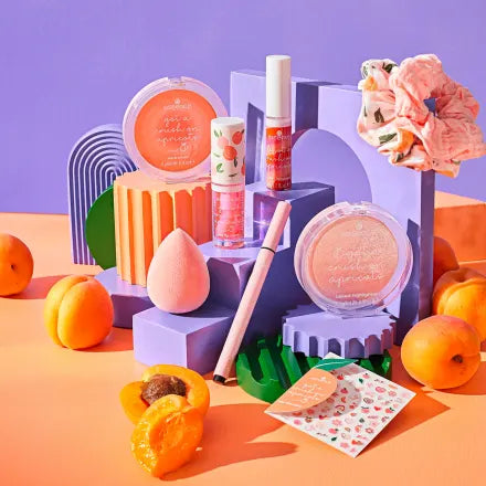 Essence - Got A Crush On Apricots Jelly Lip Care – Moisturizing &amp; Radiant Lip Treatment